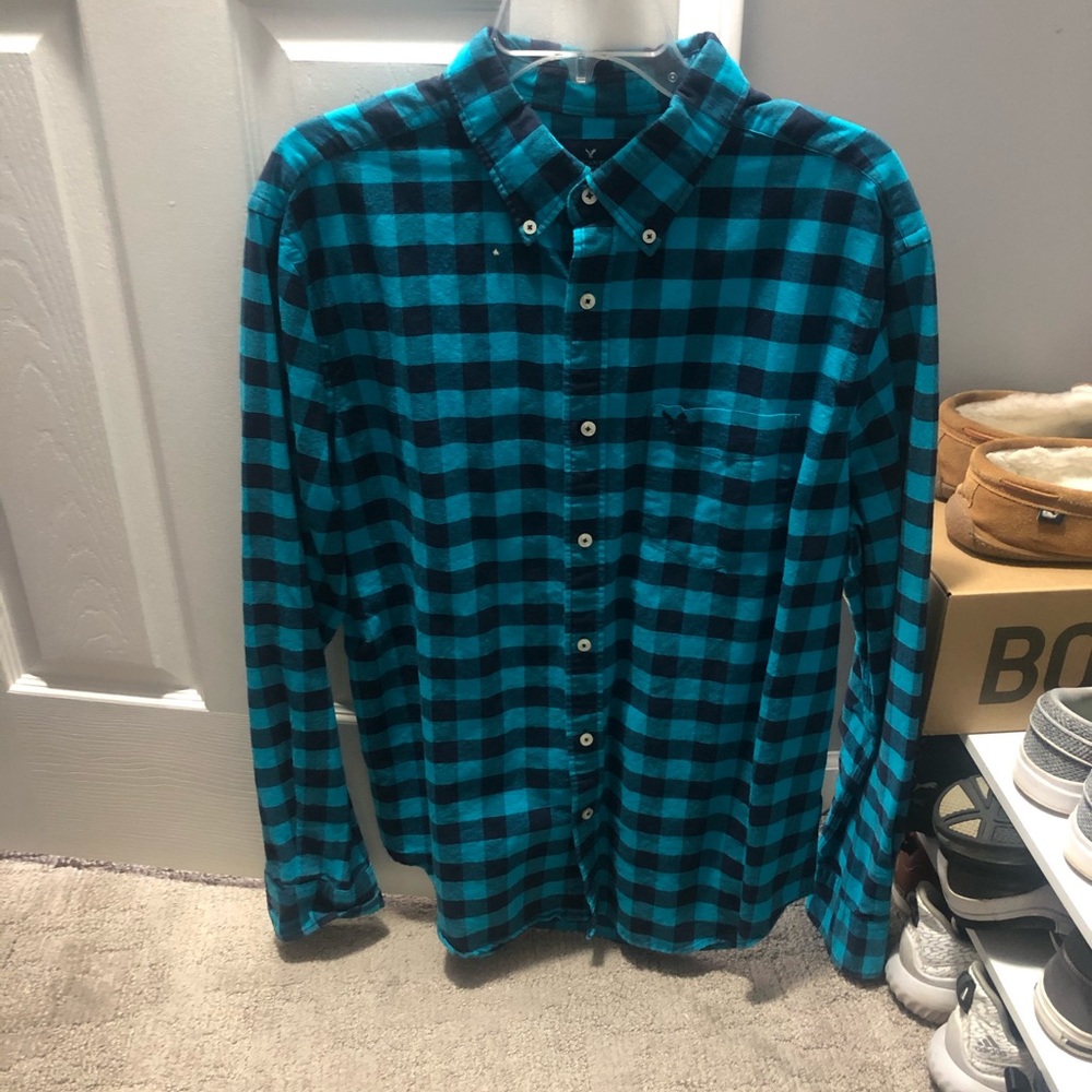 American Eagle button down